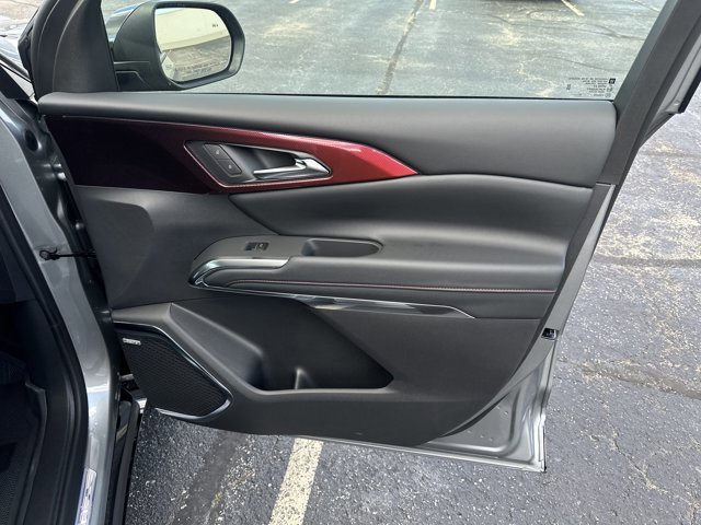 New 2026 Chevrolet Traverse RS w/ LPO, Floor Liner Package image 33