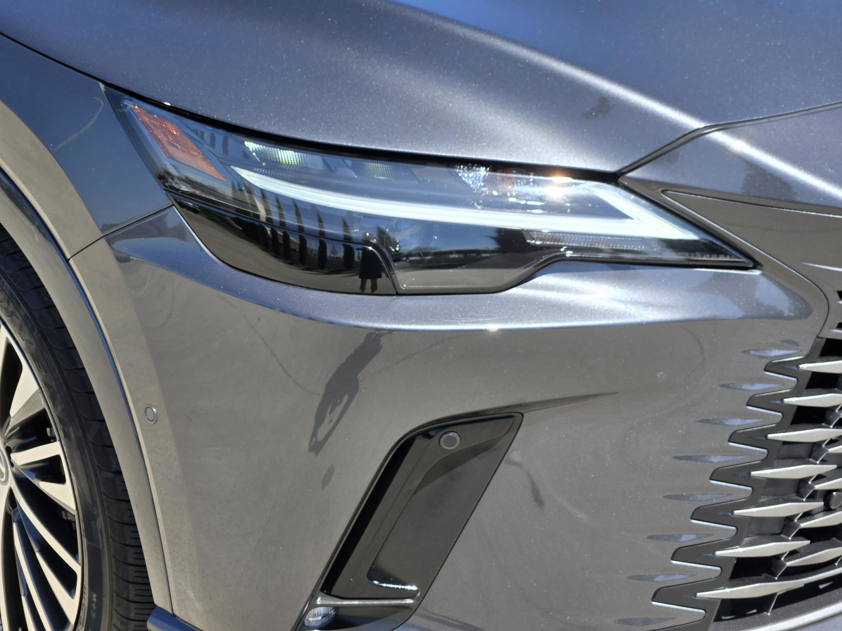 Used 2024 Lexus RX 350 Premium Plus w/ Convenience Package image 33