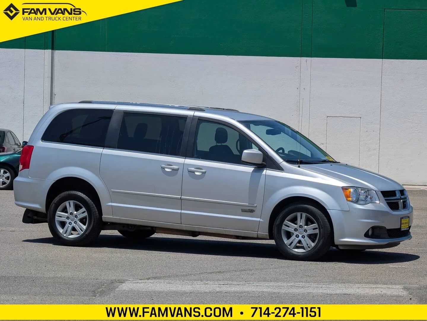 Used 2011 Dodge Grand Caravan Crew w/ Driver Convenience Group