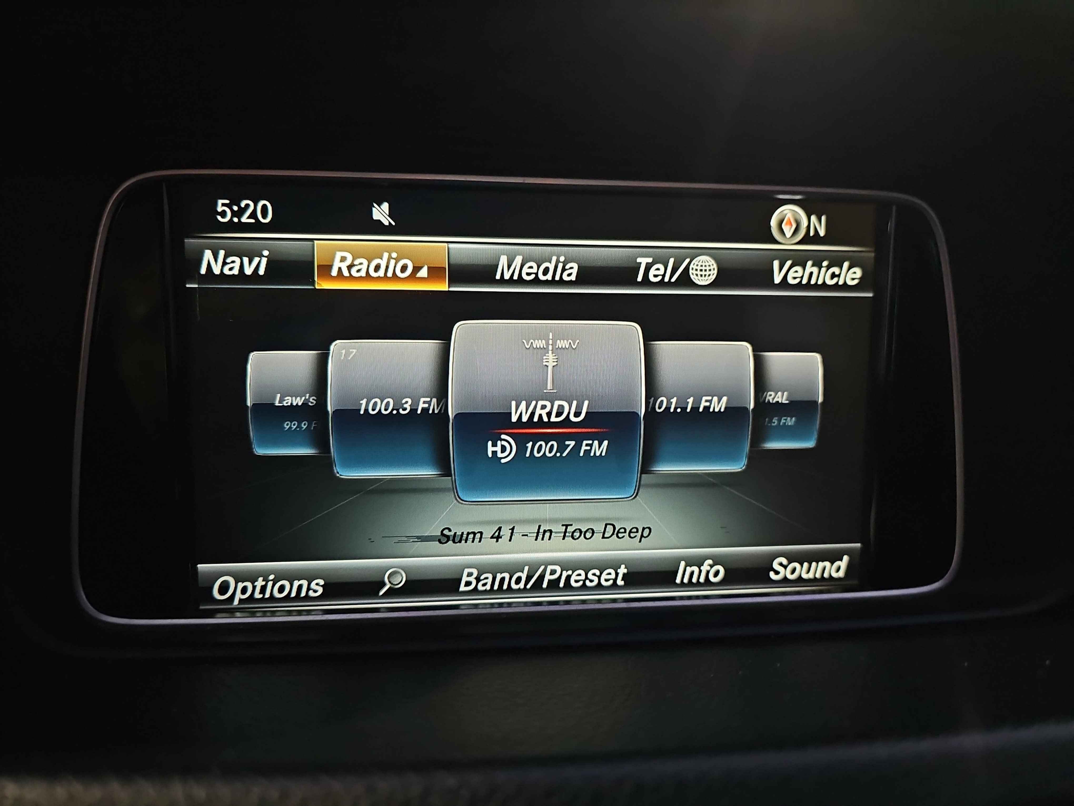 Used 2016 Mercedes-Benz E 350 Sedan image 23