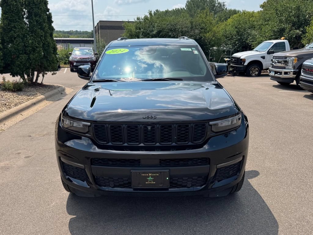 Used 2024 Jeep Grand Cherokee L Limited w/ Luxury Tech Group II AWD/4WD image 4