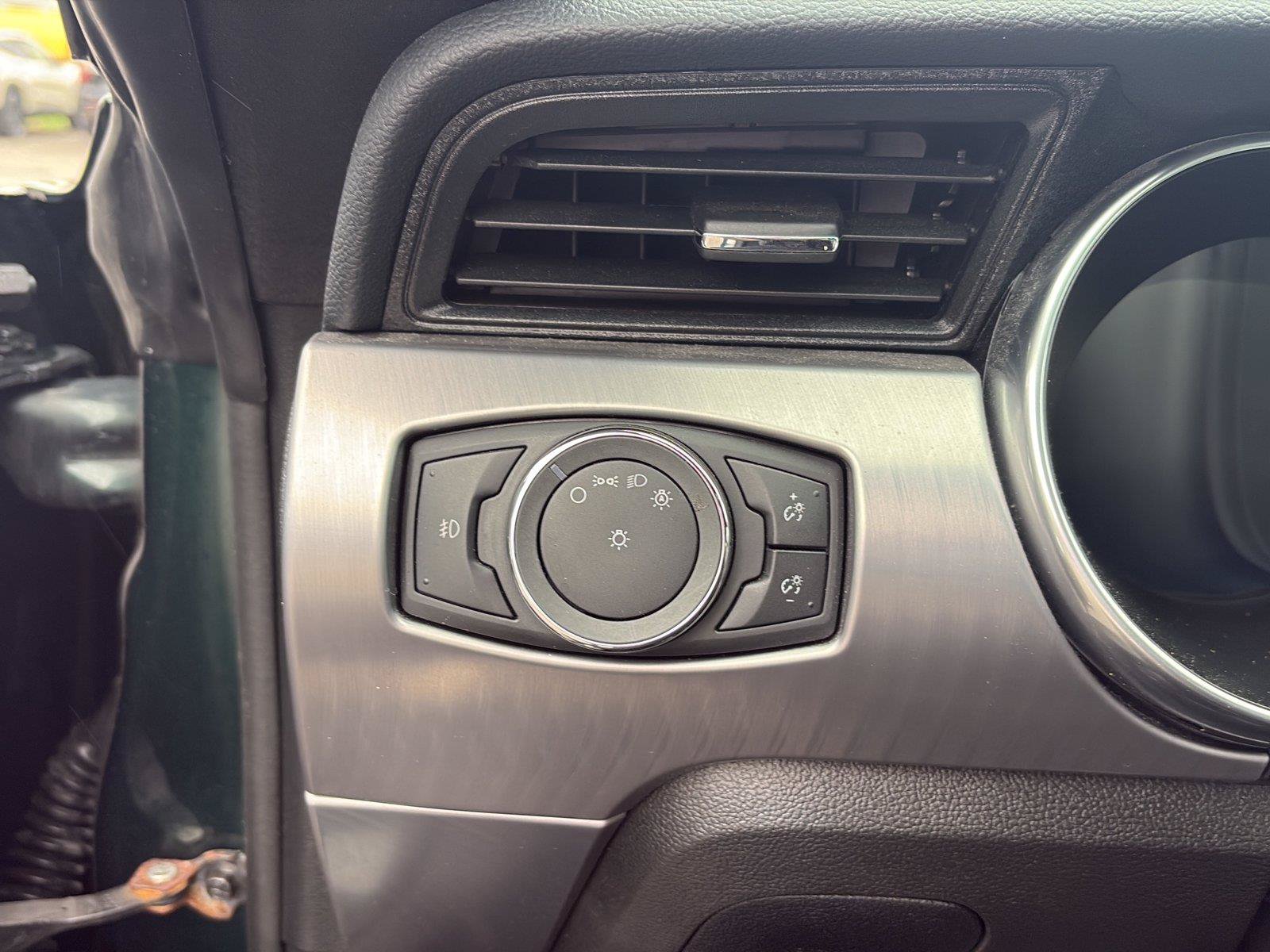 Used 2019 Ford Mustang Bullitt RWD image 31