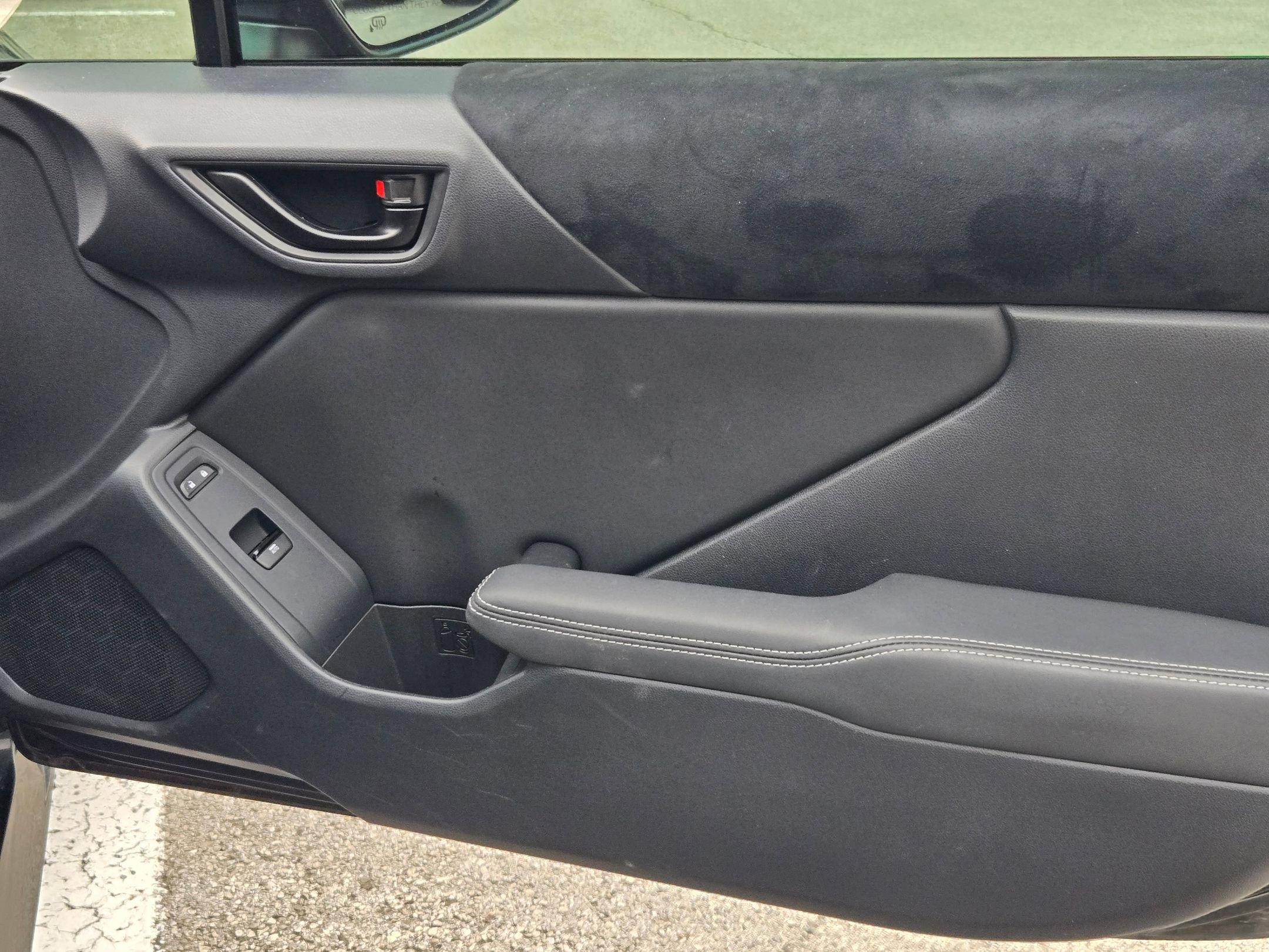 Used 2023 Toyota GR86 Premium RWD image 26