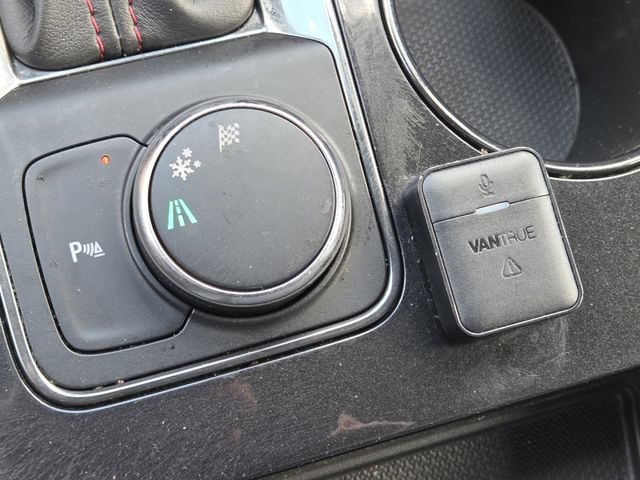 Used 2020 Chevrolet Blazer RS w/ LPO, Floor Liner Package FWD image 9