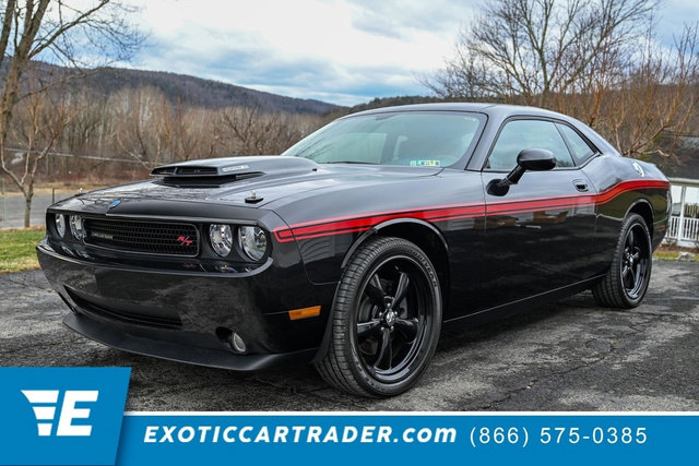 Used 2010 Dodge Challenger R/T w/ Mopar 10 Pkg