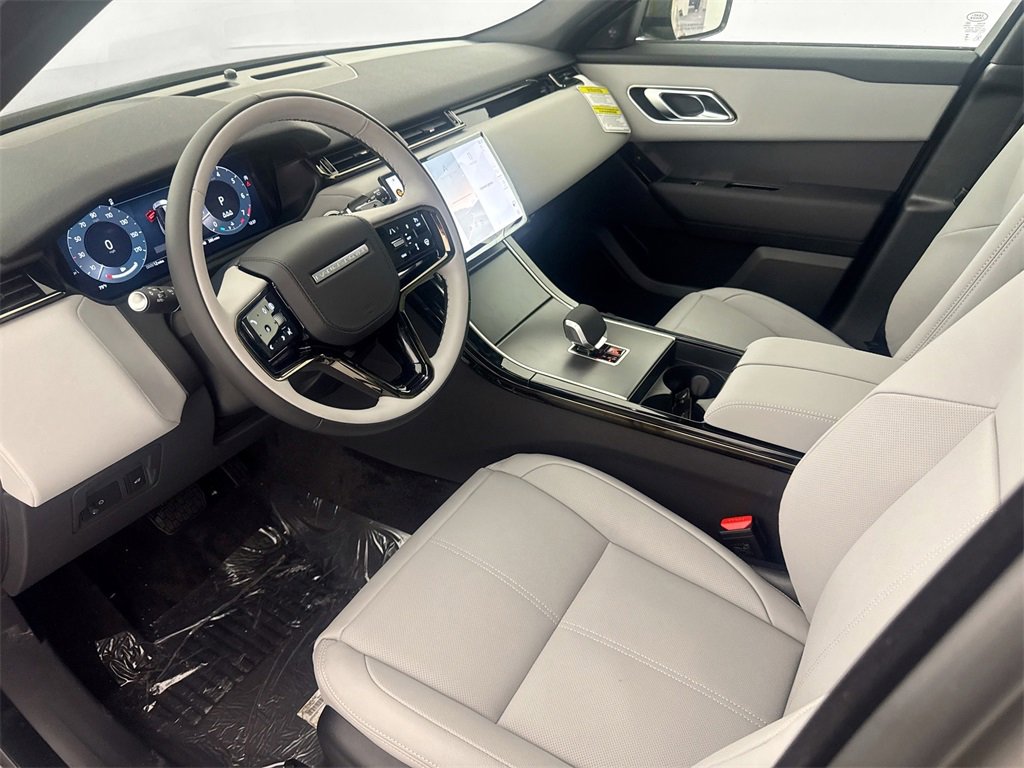 New 2026 Land Rover Range Rover Velar S image 9