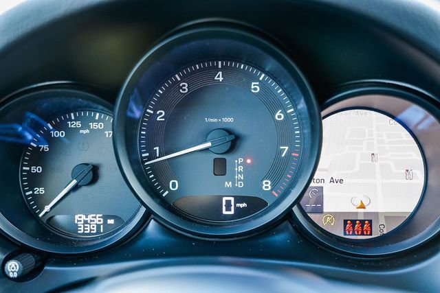 Used 2023 Porsche Macan image 23