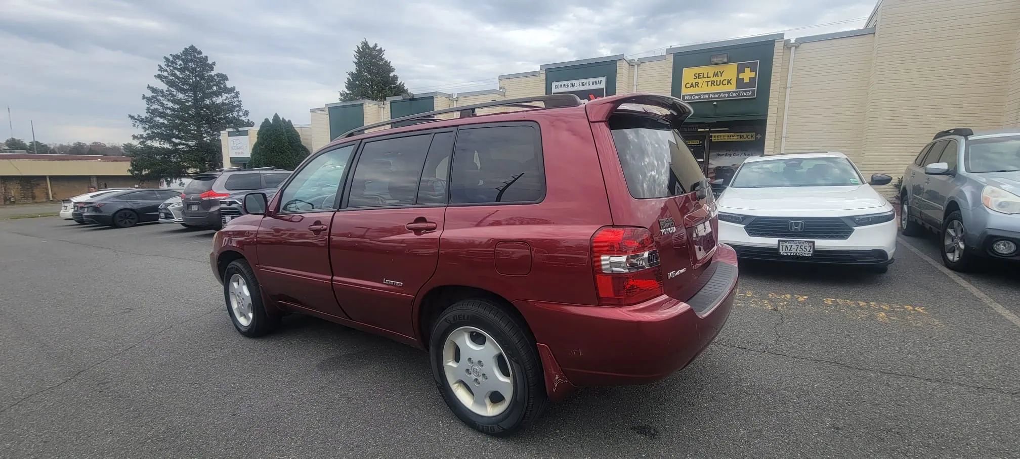 Used 2007 Toyota Highlander Sport image 3