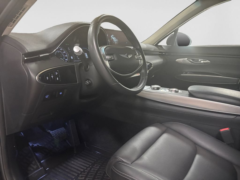 Used 2023 Genesis GV70 2.5T w/ Select Package AWD/4WD image 14