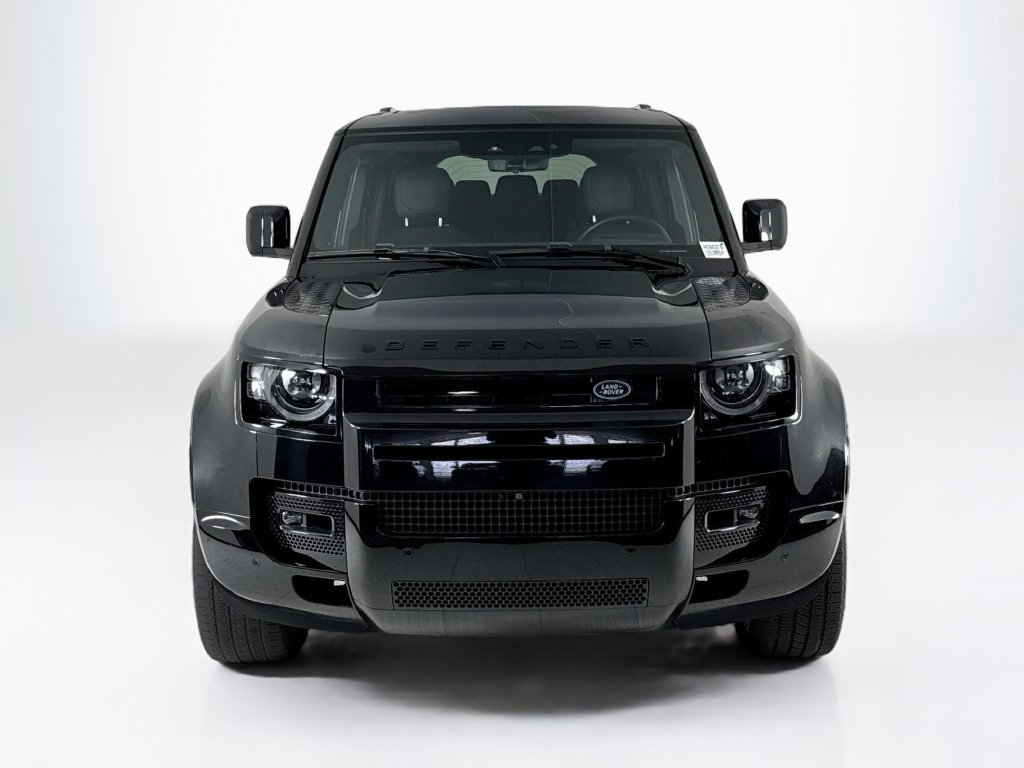 Used 2023 Land Rover Defender 110 X AWD/4WD image 8