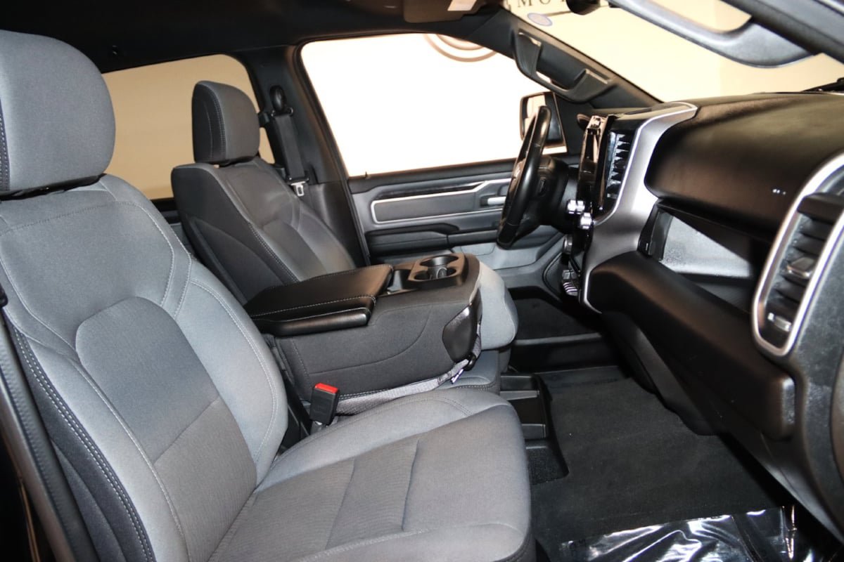 Used 2023 RAM 1500 Big Horn AWD/4WD image 63