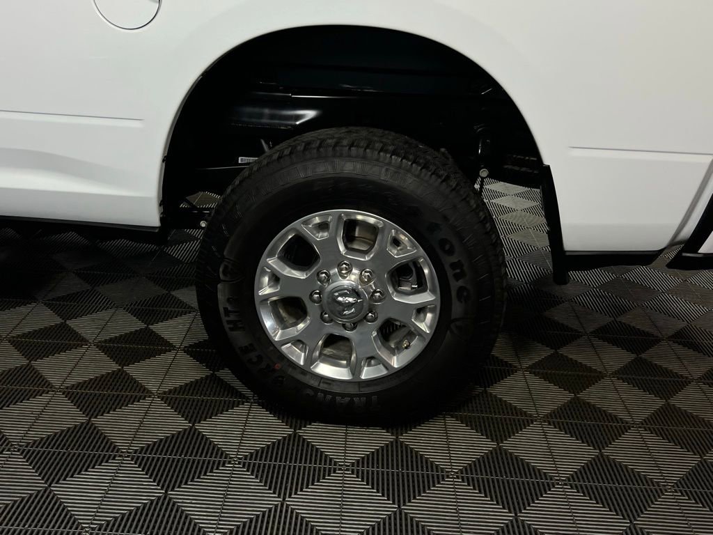 Used 2024 RAM 2500 Laramie image 13