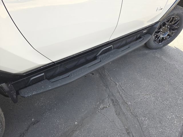 New 2026 GMC Hummer EV 4x4 Crew Cab image 17