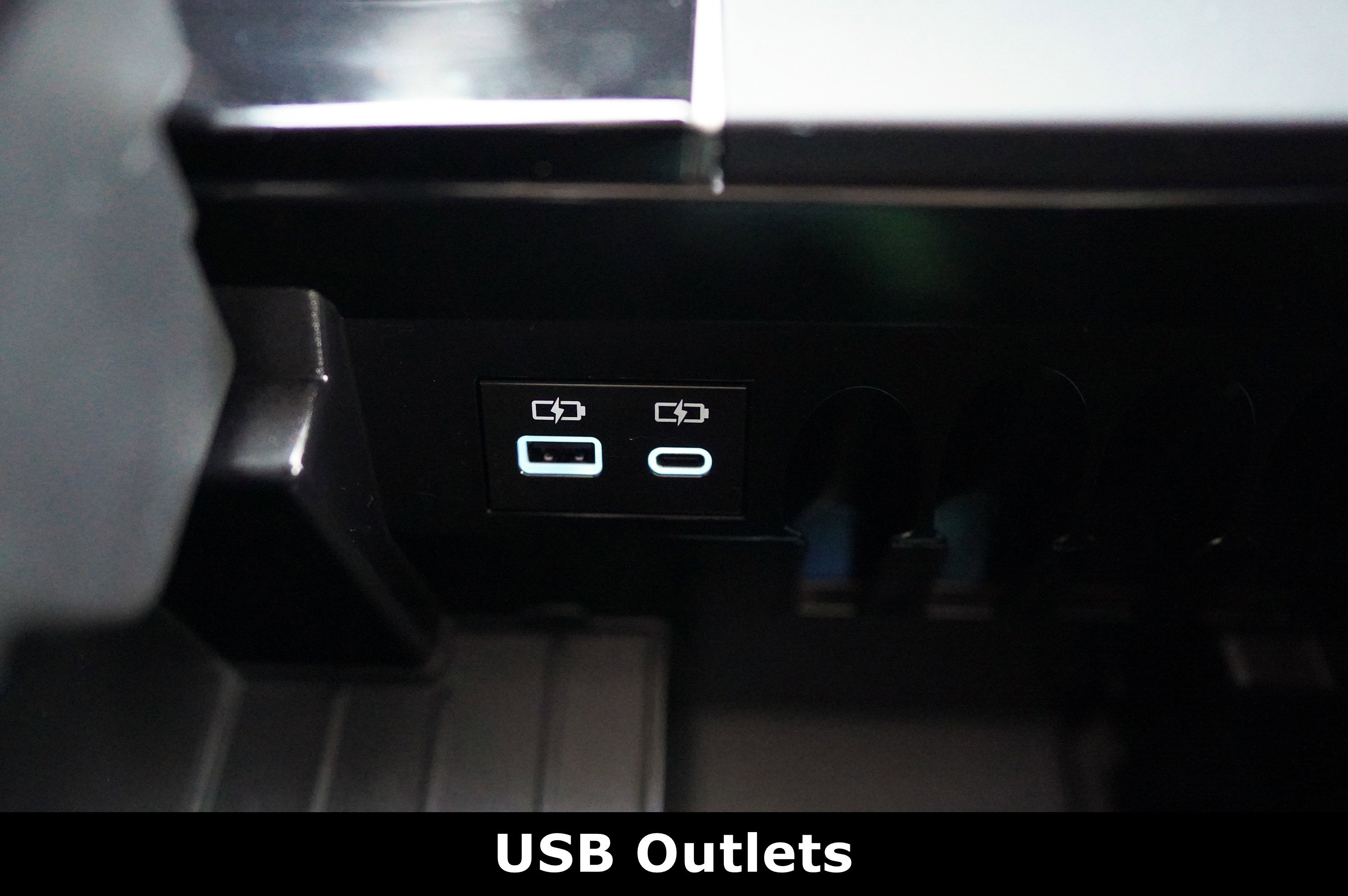 Used 2024 Toyota Tundra SR5 image 10