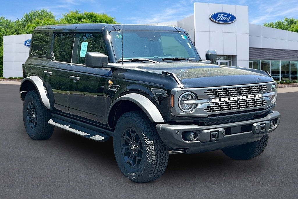 New 2026 Ford Bronco Badlands AWD/4WD image 1
