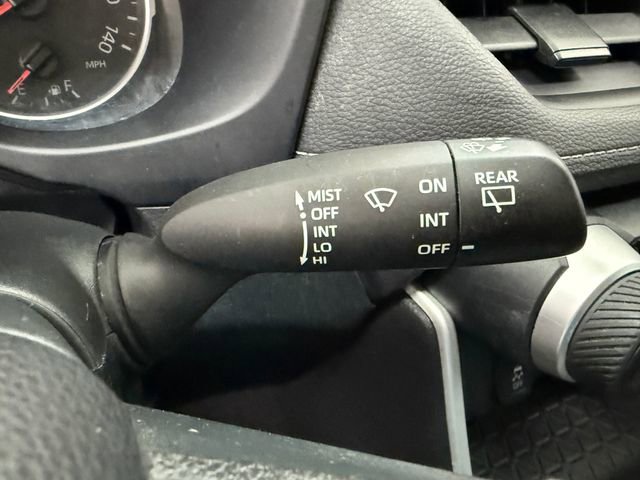 Used 2022 Toyota RAV4 LE FWD image 12