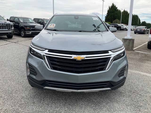 Used 2024 Chevrolet Equinox LT FWD image 2