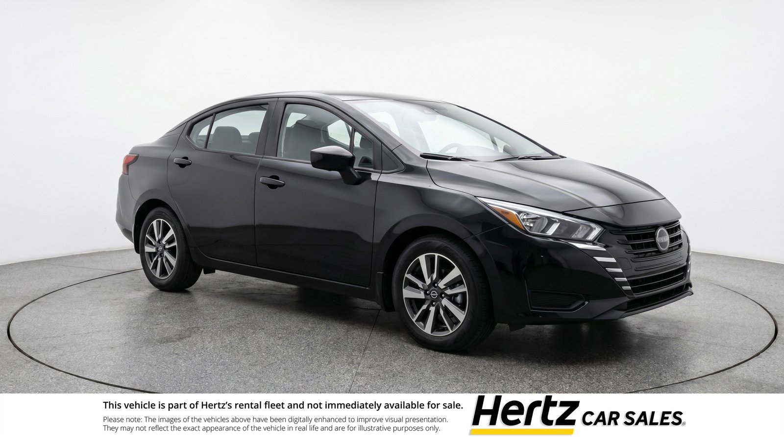 Used 2025 Nissan Versa SV image 1