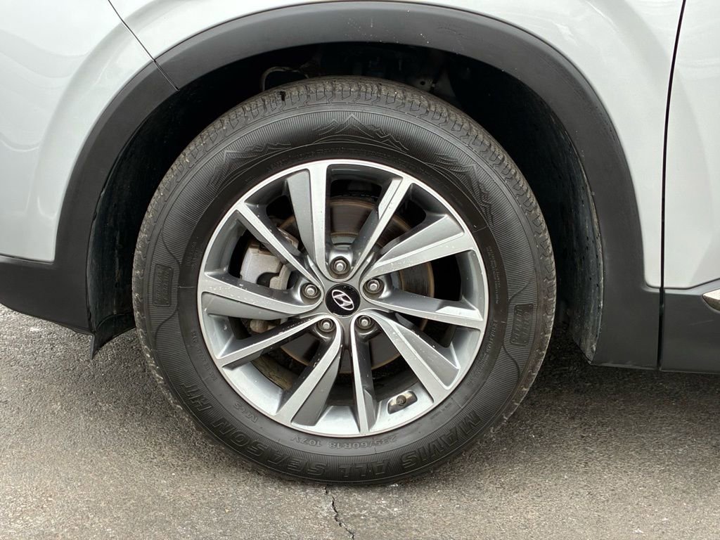 Used 2020 Hyundai Santa Fe Limited w/ Cargo Package image 53