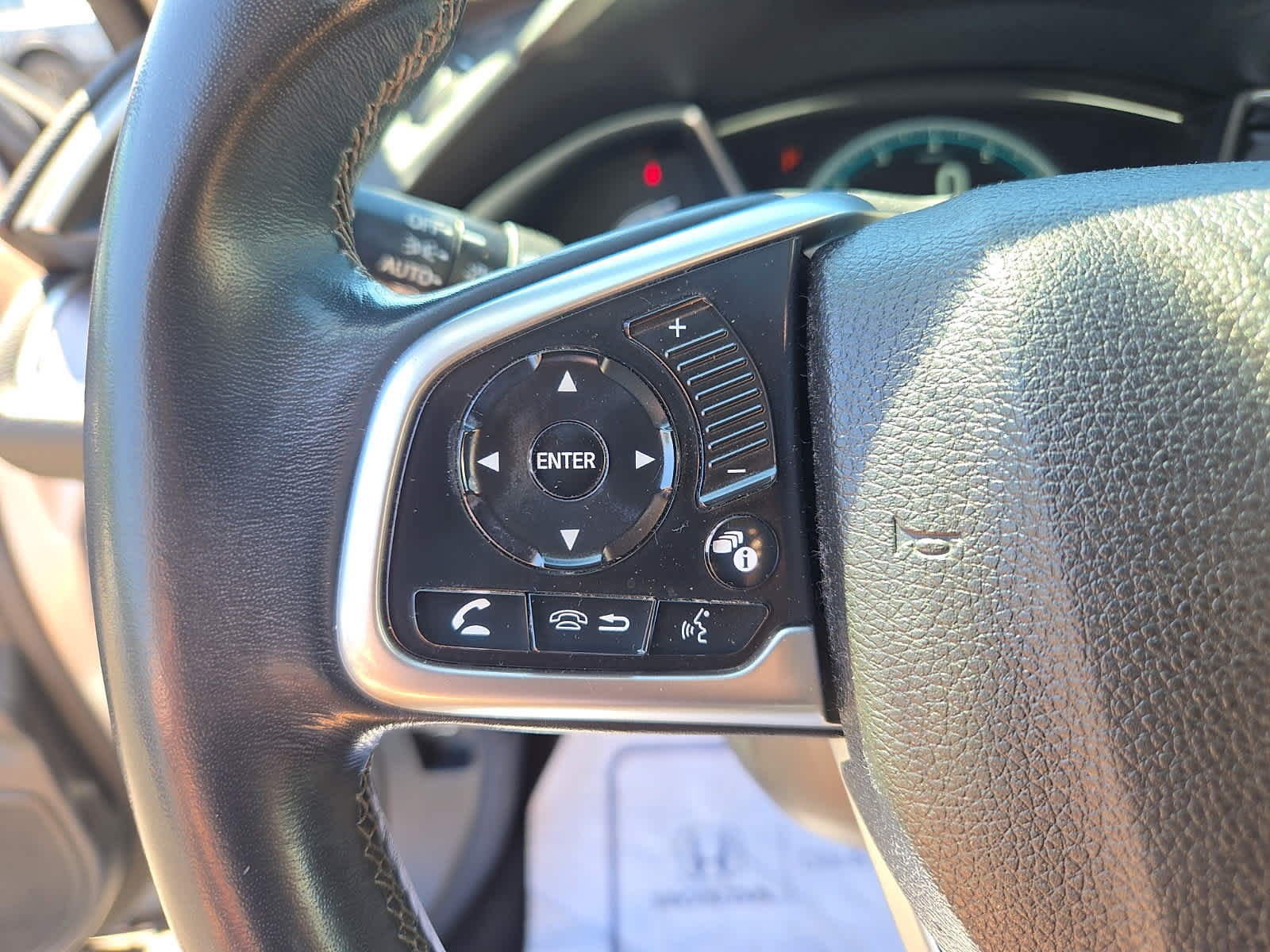 Used 2016 Honda Civic EX-L image 22
