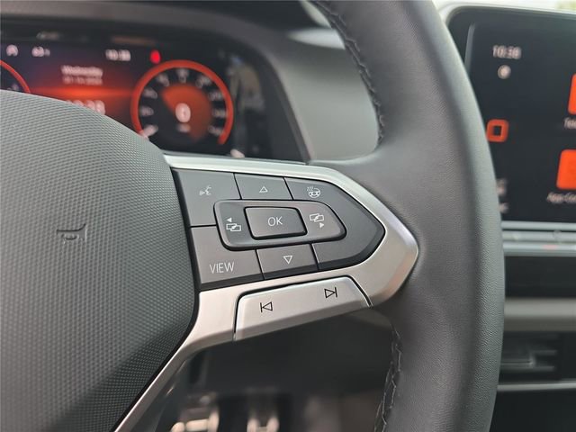 New 2026 Volkswagen Atlas Peak Edition AWD/4WD image 25