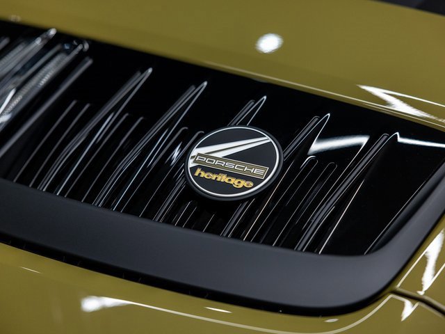 Used 2026 Porsche 911 Carrera 4 GTS image 25