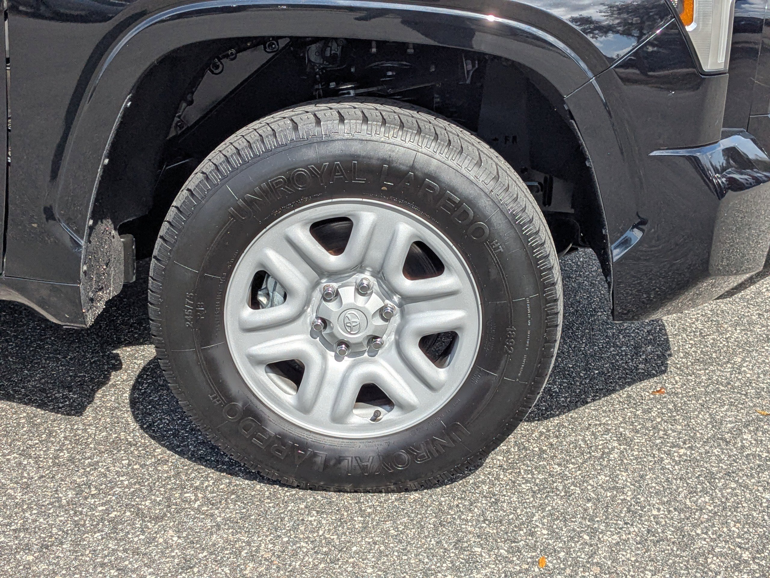 Used 2022 Toyota Tundra SR w/ SR Tow Package image 10