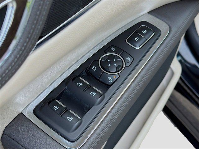 Used 2020 Lincoln Continental AWD image 22