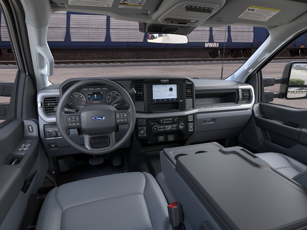 New 2026 Ford F250 XL w/ FX4 Off-Road Package AWD/4WD image 9
