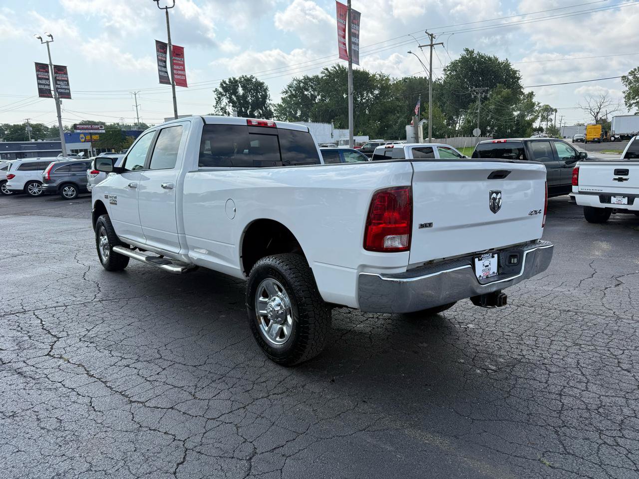Used 2017 RAM 2500 SLT AWD/4WD image 7