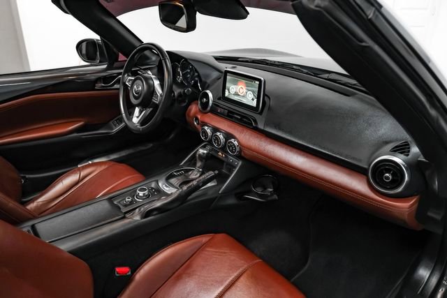 Used 2017 MAZDA MX-5 Miata RF Grand Touring image 20