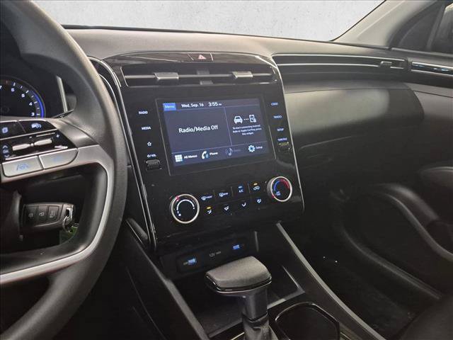 Used 2022 Hyundai Tucson SE AWD/4WD image 14