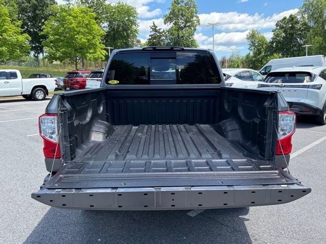 Used 2021 Nissan Titan SV w/ SV Convenience Package AWD/4WD image 7