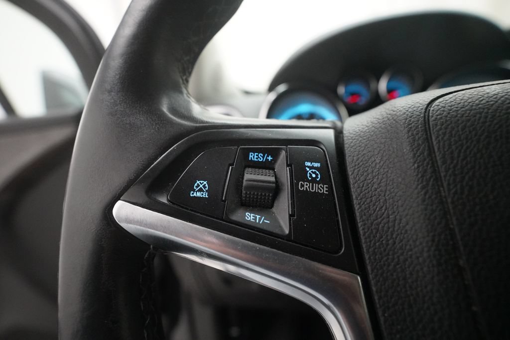 Used 2016 Buick Encore FWD image 17