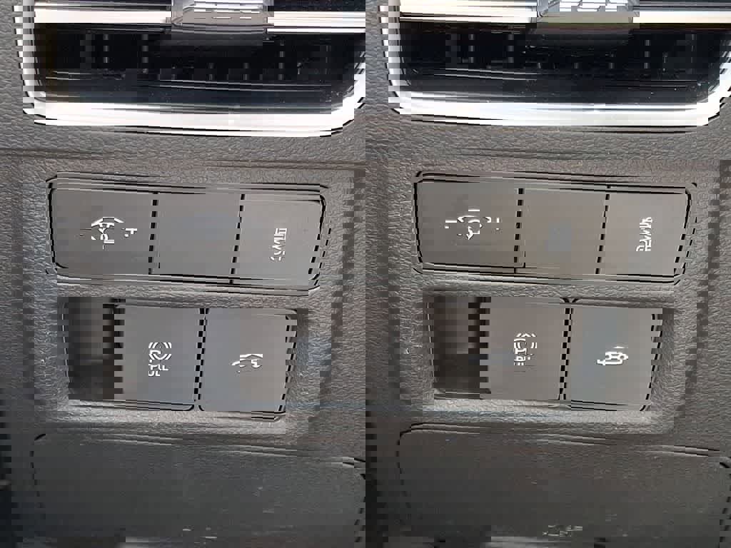 Used 2025 Hyundai Sonata SEL image 23