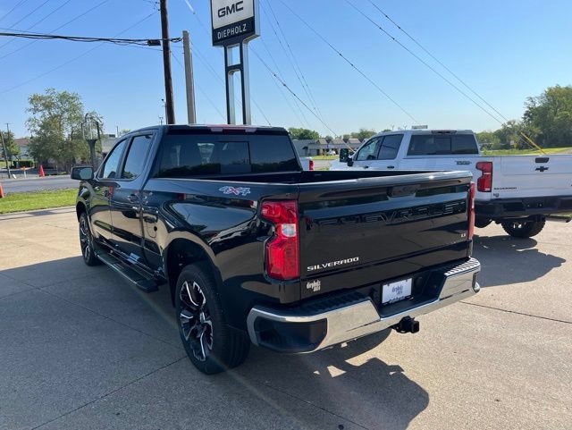 New 2026 Chevrolet Silverado 1500 LT w/ Leather Package AWD/4WD image 7