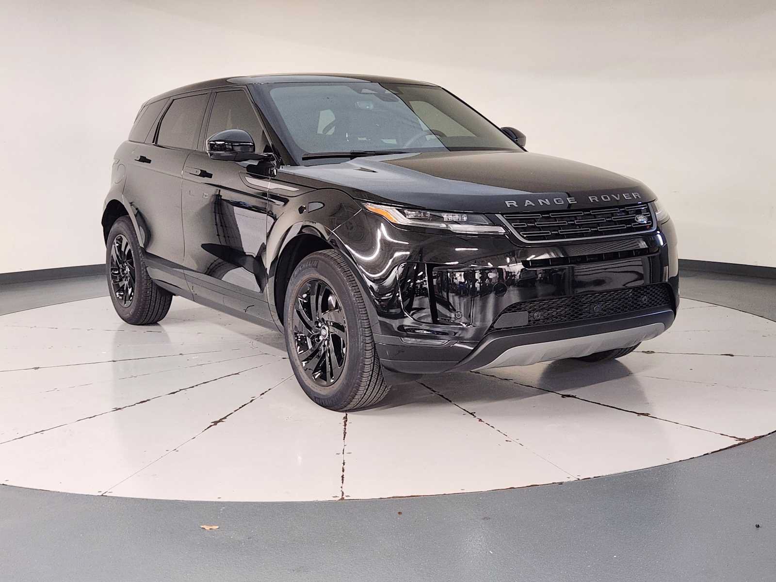 Used 2026 Land Rover Range Rover Evoque S AWD/4WD image 7