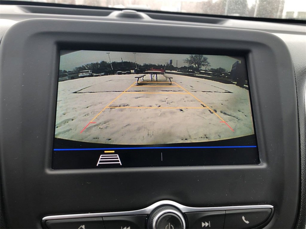 Used 2021 Chevrolet Equinox LT image 17