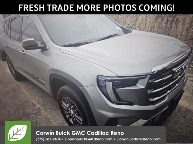 Used 2025 GMC Acadia Elevation image 2