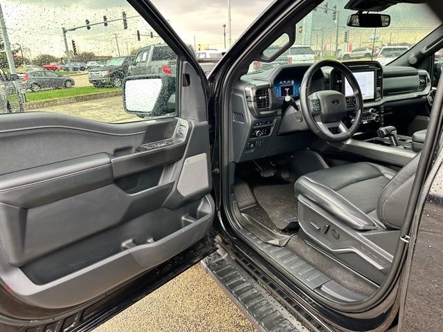 Used 2024 Ford F150 Lariat image 13