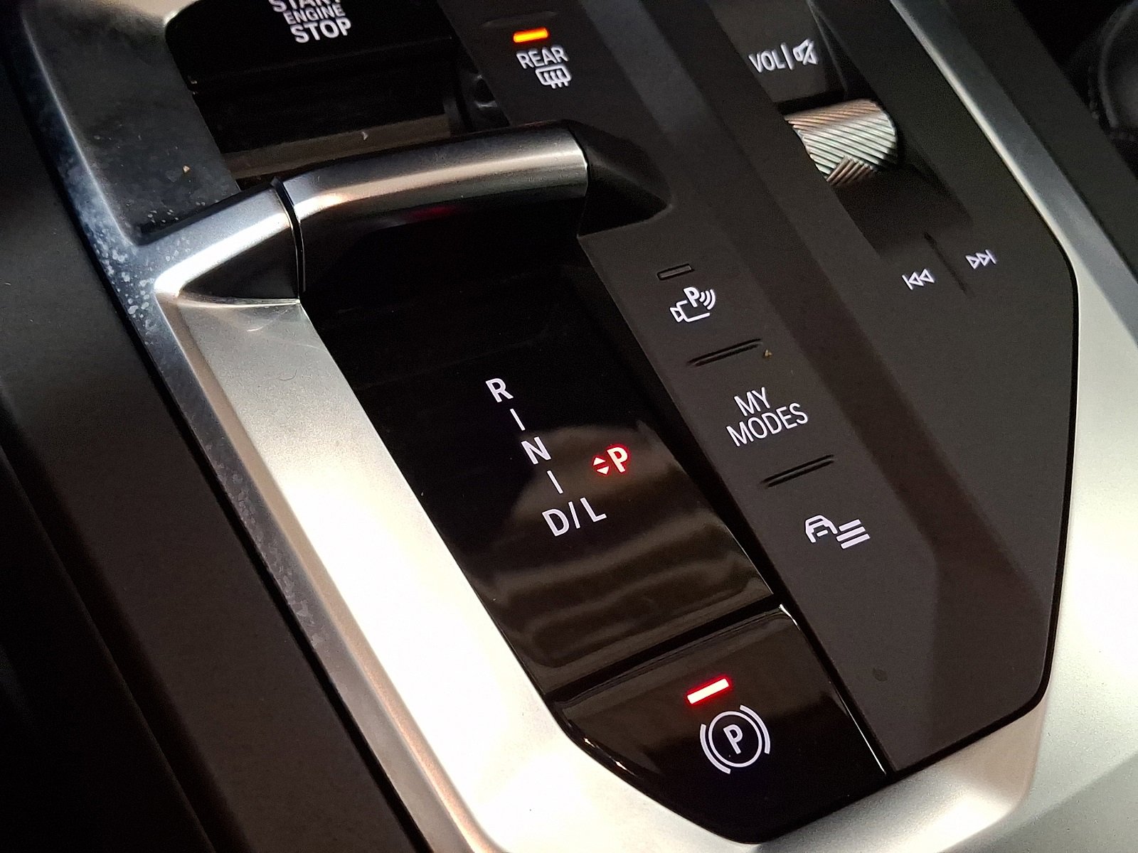 Used 2025 BMW 228i xDrive w/ Premium Package image 13