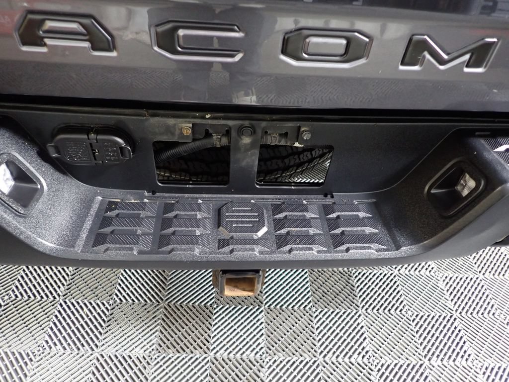 Used 2019 Toyota Tacoma TRD Off-Road AWD/4WD image 14
