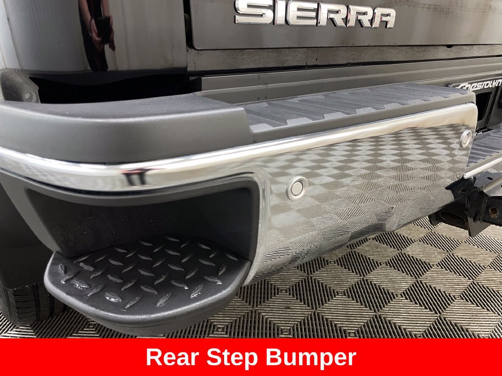 Used 2018 GMC Sierra 2500 SLT w/ Duramax Plus Package AWD/4WD image 15