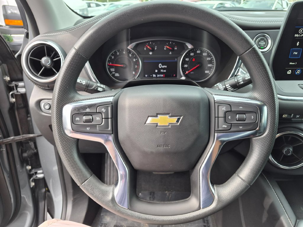 Used 2025 Chevrolet Blazer LT FWD image 15