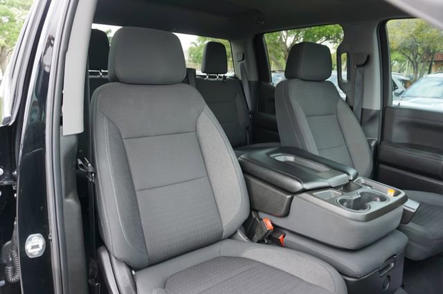 Used 2020 Chevrolet Silverado 1500 LT w/ All-Star Edition image 2