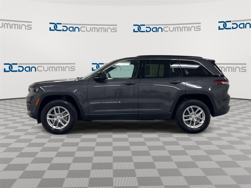Used 2025 Jeep Grand Cherokee Laredo X w/ Luxury Tech Group I image 5
