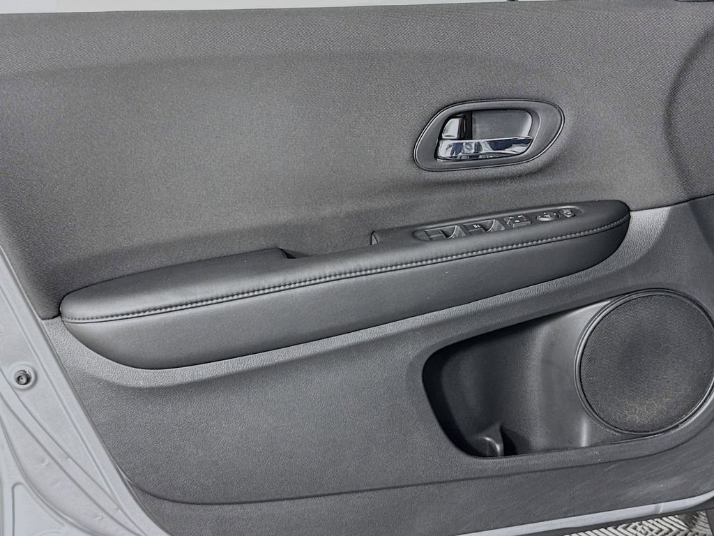 Certified 2022 Honda HR-V Sport image 24