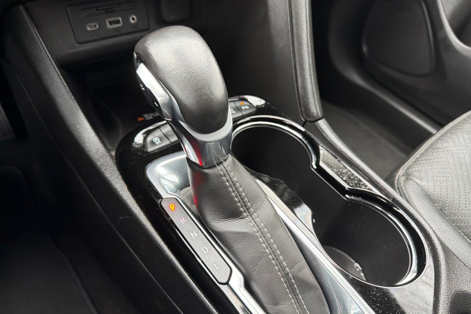 Used 2021 Buick Encore GX Essence w/ Advanced Technology Package image 21