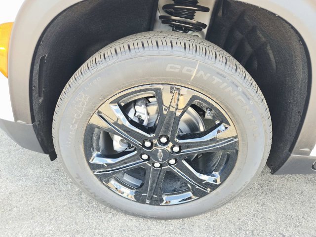 New 2027 Chevrolet Traverse LT w/ Midnight/Sport Edition FWD image 19