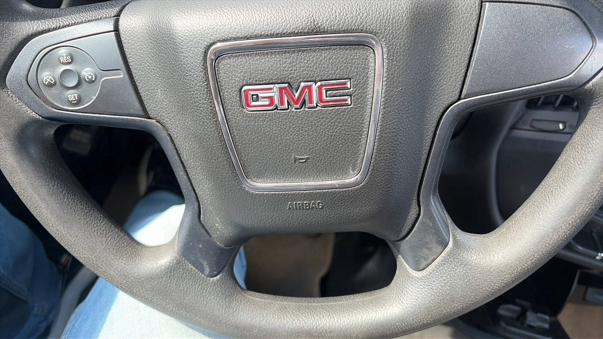 Used 2015 GMC Sierra 1500 2WD Regular Cab w/ Sierra Convenience Package image 31